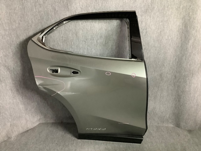 A698-ソ レクサス UX MZAA10 MZAH10 リア ドア 右 バイザー付 グレー系☆拍卖