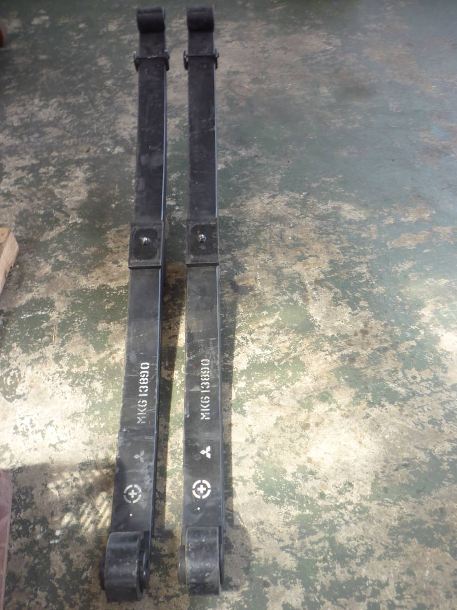 三菱 ふそう スーパーグレート リーフ スプリング 板バネ フロント用  中古 スレキズ有り 使い方色々拍卖