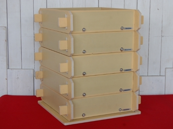 【HASEGAWA/長谷川化学/高機能プラスチック製角セイロ/深さ9?/セイロ用台子/せいろ/蒸籠/蒸篭/蒸し器/5段】AE飲食厨房和菓子中華料理点心拍卖