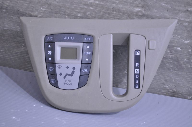 ムーヴ L 前期(LA100S) 純正 破損無 動作保証 エアコンスイッチ シフトパネル付 トリムFA40 55434B2120 55406-B2A30 55406-B2A30 K059806拍卖