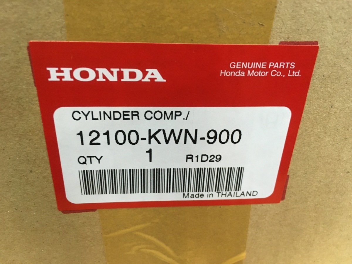 新品 送料別 ホンダ HONDA 純正シリンダーCOMP.+シリンダーガスケット+シリンダーヘッドガスケット PCX125等 12100-KWN-900拍卖