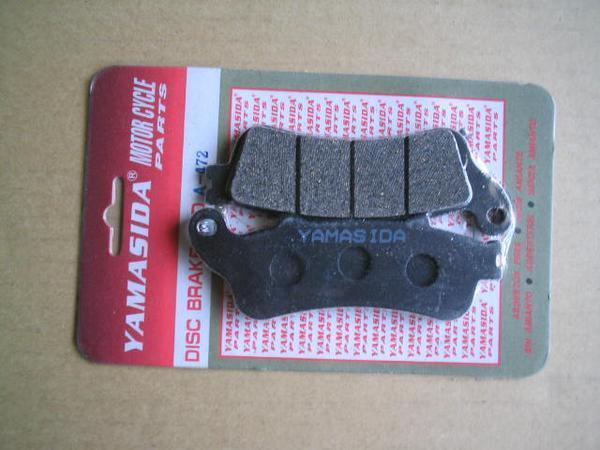 デイスクパッドCBR1100XX前輪1輪分A472R×2新品送料込拍卖