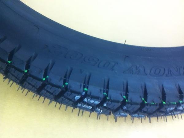 新品カブ50等ダート&スノータイヤ1本225-17ダンロップ等拍卖