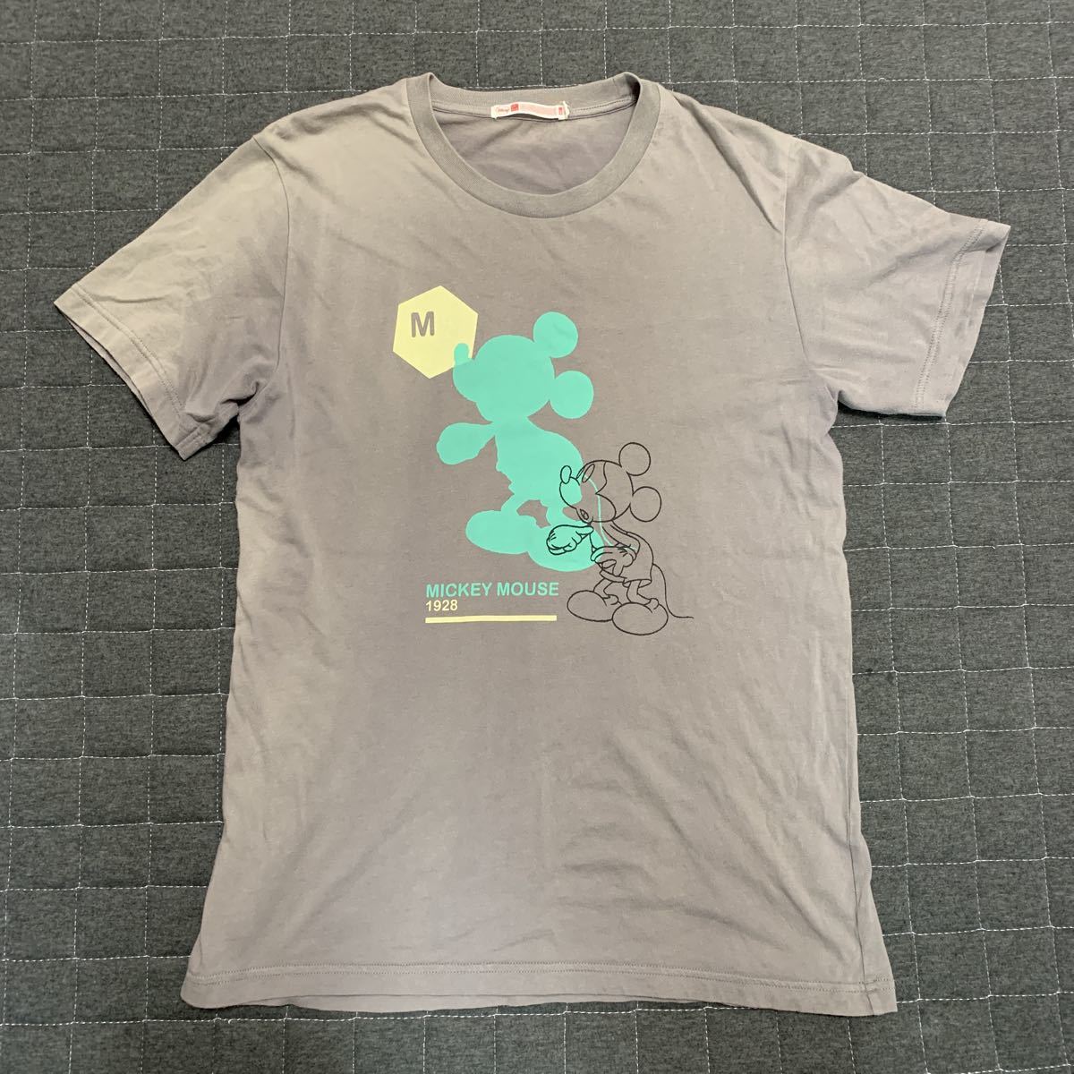 中古 ユニクロ Tシャツ ミッキーマウス グレー拍卖
