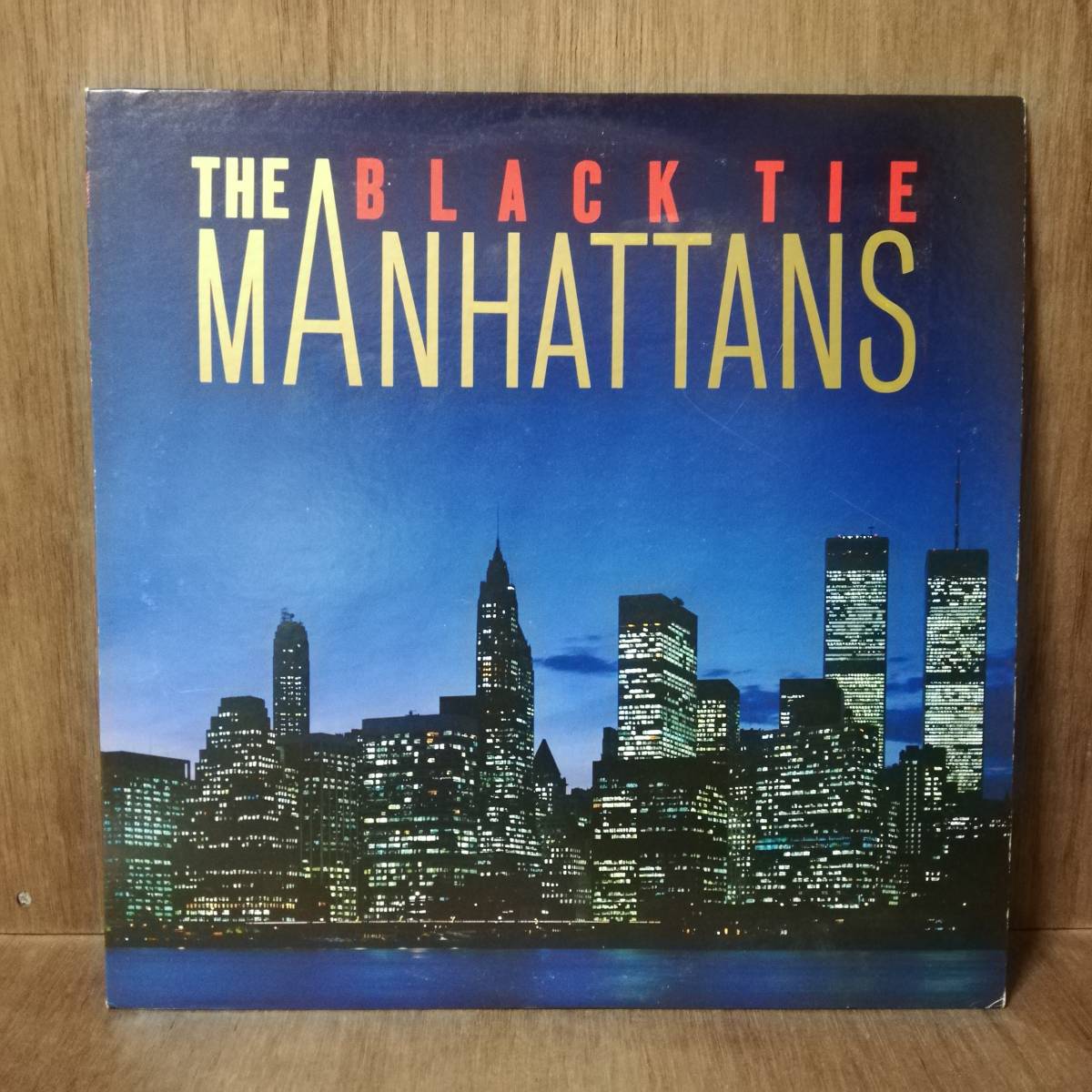 LP - The Manhattans - Black Tie - 25AP 2046 - *21拍卖