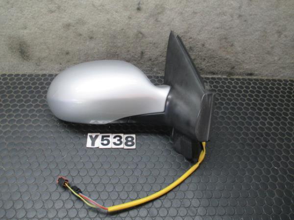 シトロエン C5 X3RFJ 右 ドアミラー バックミラー サイドミラー カラー・EZR(銀系) 電動格納式 No.Y538拍卖
