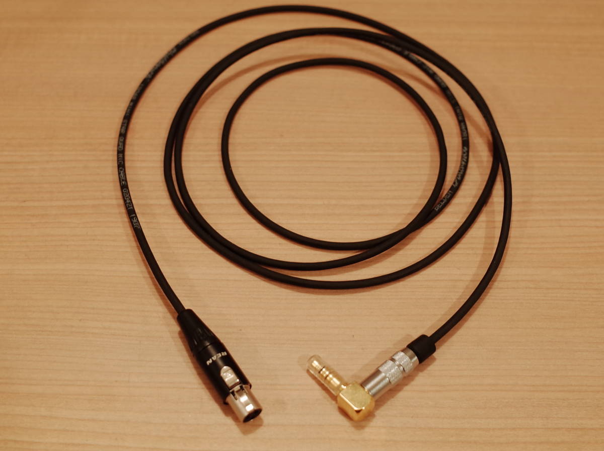 ★ ヘッドフォンケーブル 1.5m L型ステレオミニプラグ3極3.5mm - miniXLRメス3ピン RT3FC-B BELDEN OYAIDE P-3.5GL 1804a AKG ★拍卖