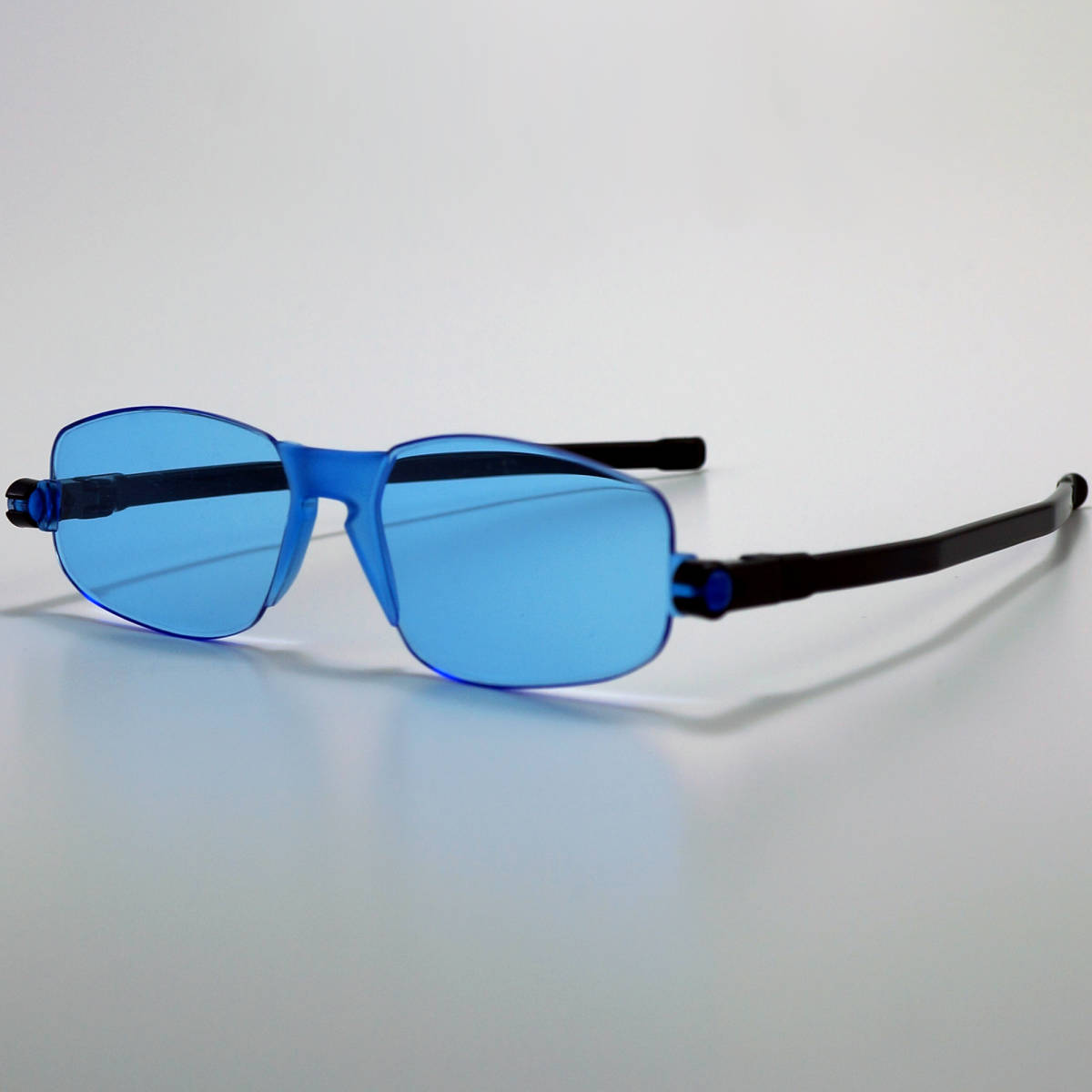 SOLE MIO フォルダブルサングラス ブルー イタリアンデザイン 伊 イタリア製拍卖