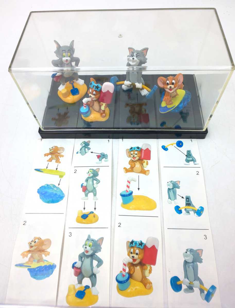 ☆キンダーサプライズ トムとジェリー フィギュア コレクションケース 印刷物付き☆ TOM AND JERRY拍卖