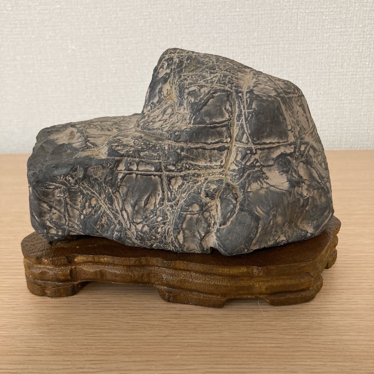 ■水石■鑑賞石■天然石■盆石■E-33拍卖