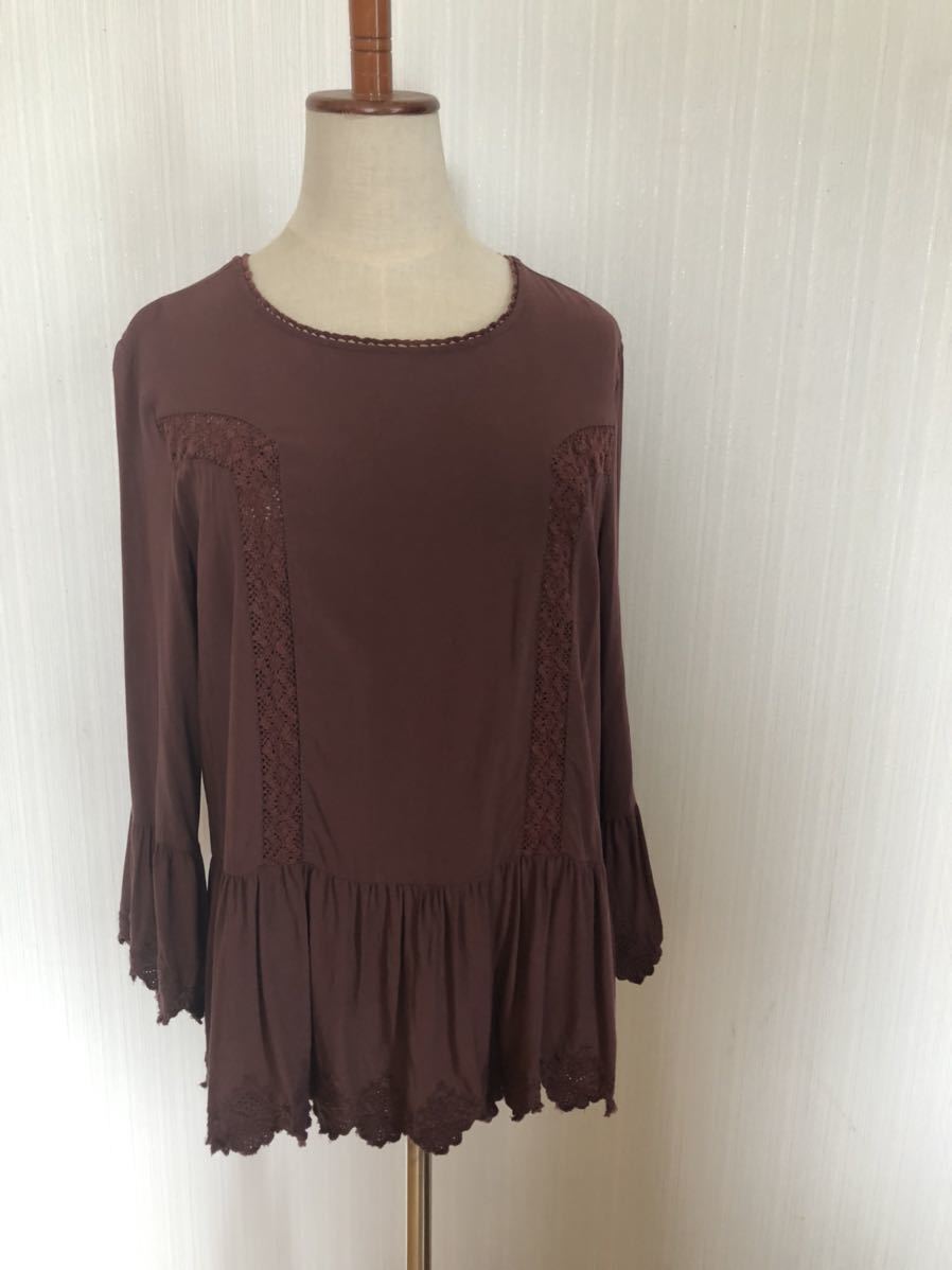 ☆FOREVER21☆切り替えが素敵なプルオーバー@レースあしらい拍卖