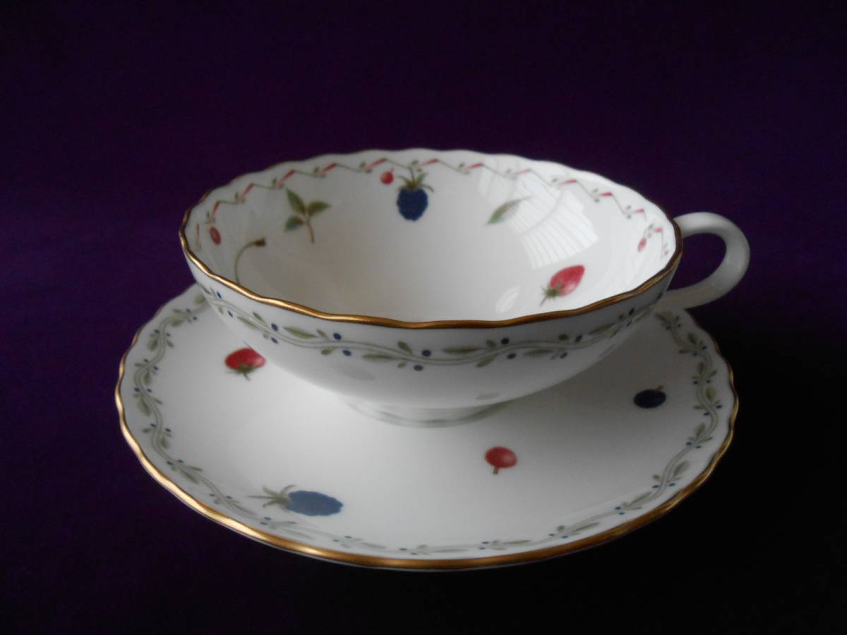 ノリタケ! ☆ポートショア・ティー碗皿☆ 新品 コーヒー 紅茶 茶器 ギフト拍卖