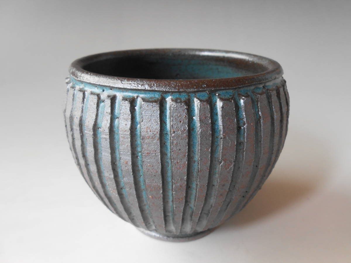 信楽焼! 都丸俊夫 ☆青銅象嵌酒杯☆ 新品 3-3191 ぐい呑 盃 杯 サカズキ 片口酒器 ロックカップ 焼酎杯 ギフト拍卖