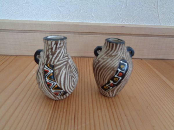 *かわいい雑貨屋さん* ミニ花瓶 壷 置物 アジアン 2個セット拍卖