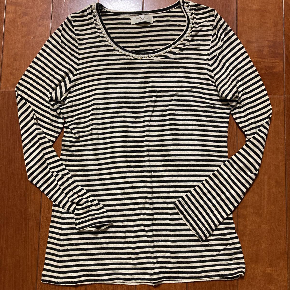 アダムエロペ・長袖Tシャツ・カットソー・柔らか生地・ボーダー・ブラック×ベージュ・38拍卖