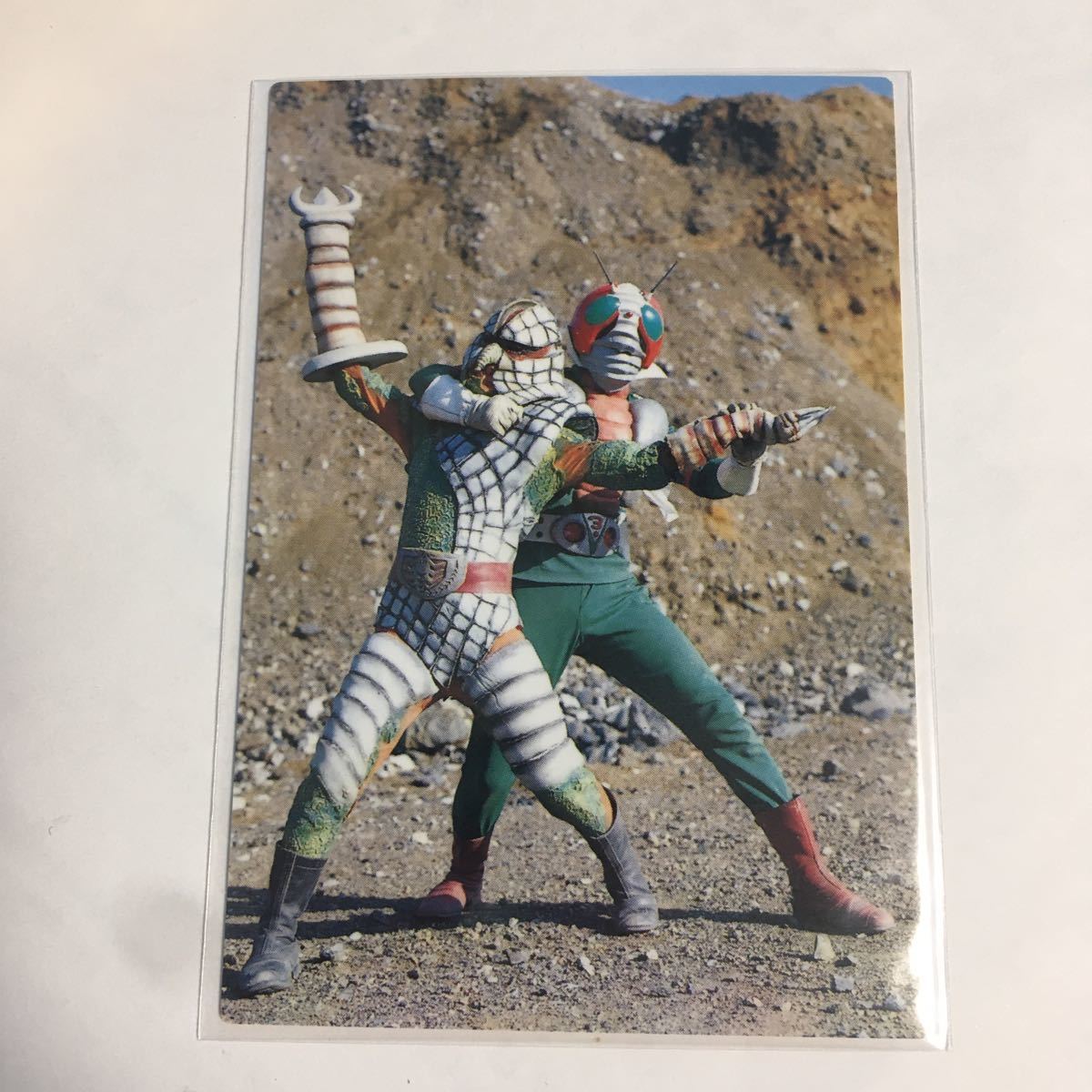 カルビー仮面ライダーR 475 第3記録 仮面ライダーV3 vs ナイフアルマジロ拍卖