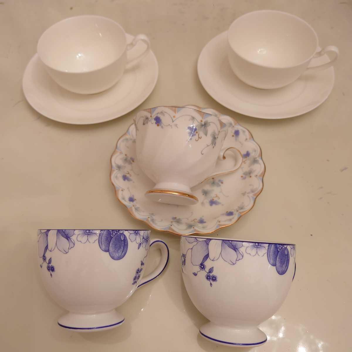 ★値下★ Noritake ノリタケティーカップアンドソーサー2客 ウエッジウッドブループラムコーヒーカップ2客 他 5客セット 拍卖