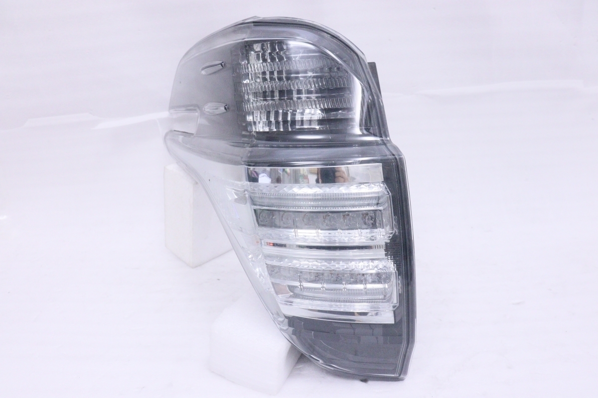 14-833★美品★前期 LED AGH30W ヴェルファイア★左テールライト HV KOITO 58-69 ★トヨタ (DM)拍卖