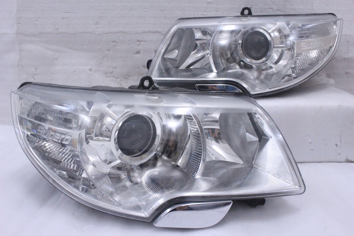 86-596★ハロゲン★シュコダ スペルブ★左右ヘッドライト★3T1941016C/3T1941015C 純正拍卖