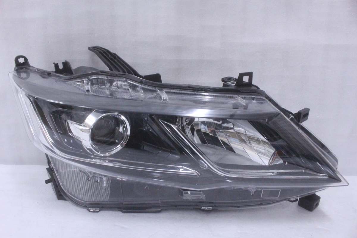 94-582-M★美品★LED C27 セレナ★右ヘッドライト 26025-5TF5A 100-23721 打刻 Z インナーブラック ユニット 日産 純正 (YM)拍卖