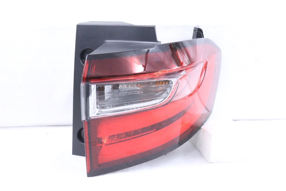 24-1594★美品★後期 LED RC1 オデッセイ★右テールライト 33500-T6AW 打刻:RH ASSY 純正★ホンダ (UK)拍卖