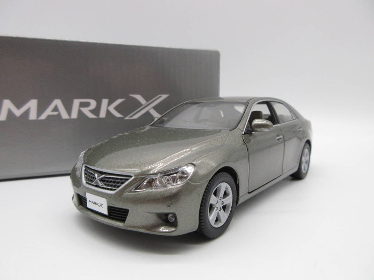 1/30 トヨタ マークX MARK X 130系 前期 非売品 カラーサンプル ミニカー ブロンズマイカメタリック拍卖