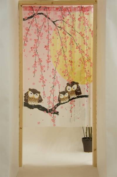 新品  暖簾 のれん 日本製 150丈アコーディオンハーフのれん「桜ふくろう」【日本製拍卖