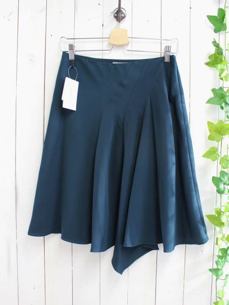 新品*BODY DRESSING ボディドレッシング*ドレープフレアスカート 36 (S) 定価24,000円拍卖