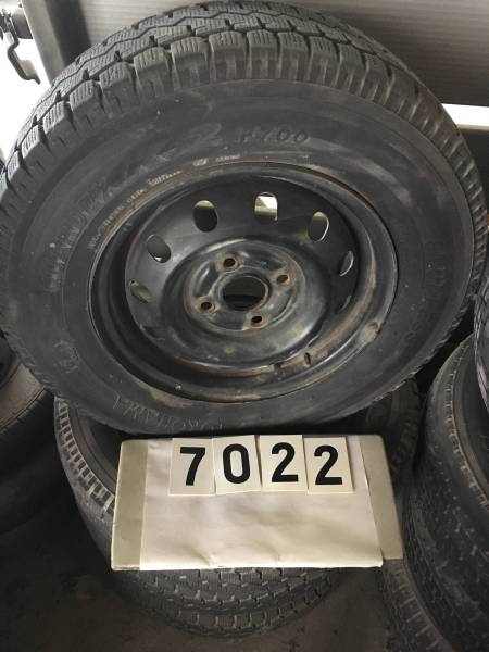 《タイヤ+ホイール》 185 70 13 4穴 スタッドレスタイヤ 4本セット拍卖