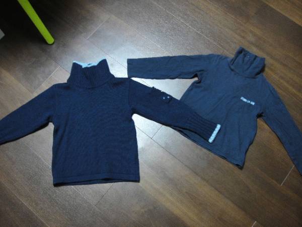 SNOWYの紺色タートルセーターとコムサのタートルTシャツ拍卖