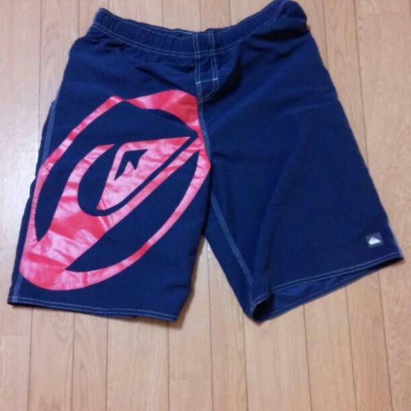 送料無料 クィックシルバー スイムパンツ 水着拍卖