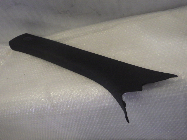 ★ベンツ Cクラス C204 C63 AMG クーペ 204377 特集★Aピラー 左 A2046904526拍卖