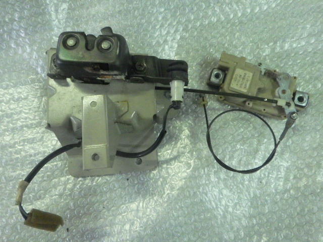 ★ フィガロ FK10 H3 ターボ 特集 ★ トランク ロック リア右 電装 16拍卖