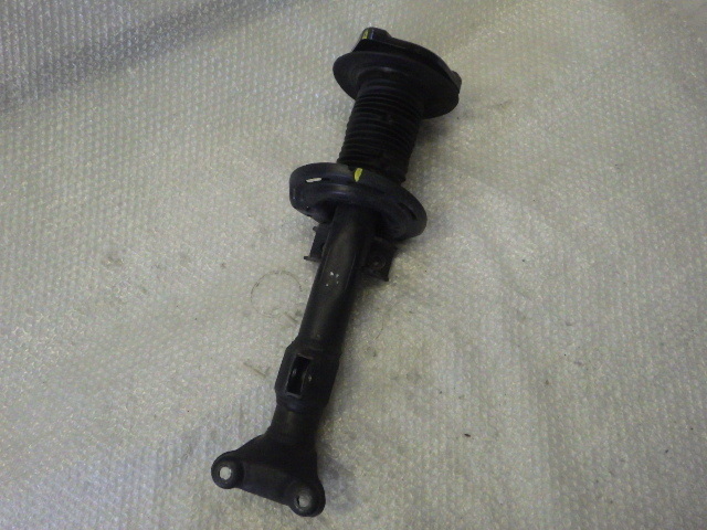 ★ベンツ Cクラス C204 C63 AMG クーペ 204377 特集★フロント左 ストラット A2043201168 ショック拍卖