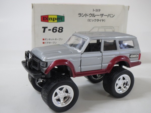 49661■ダイヤペット T-68 トヨタランドクルーザーバン (ビックタイヤ)シルバー拍卖