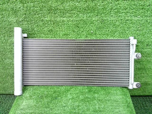 ミニキャブ EBD-DS16T コンデンサー 26U 95310-82M00 MQ507352 R06A拍卖