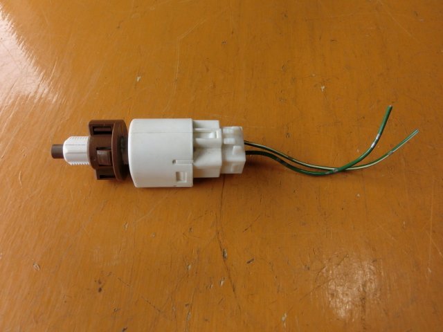 SX4 ブレーキランプ スイッチ 平成24年 DBA-YA11S ストップ 19.3万km 1.5XG拍卖