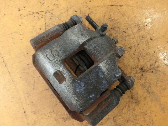 SX4 右 キャリパー 平成24年 DBA-YA11S フロント ブレーキ 19.3万km 1.5XG ii拍卖