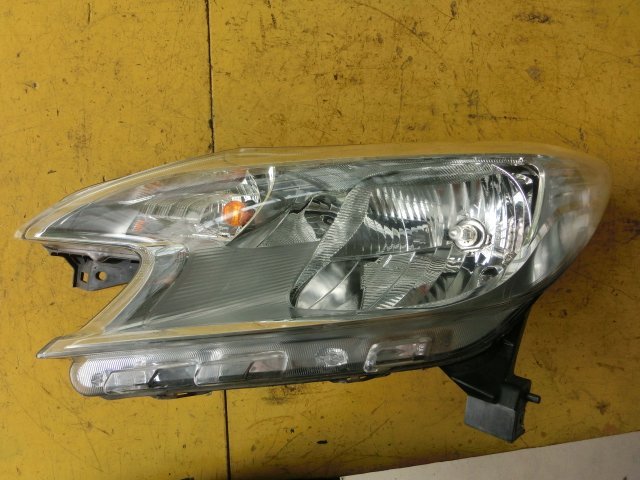 ★ノート 左 ヘッドライト 平成24年 DBA-E12 イチコー 1868 ランプ 割れ欠け無 X DIG-S 13.7万km 即決あり拍卖