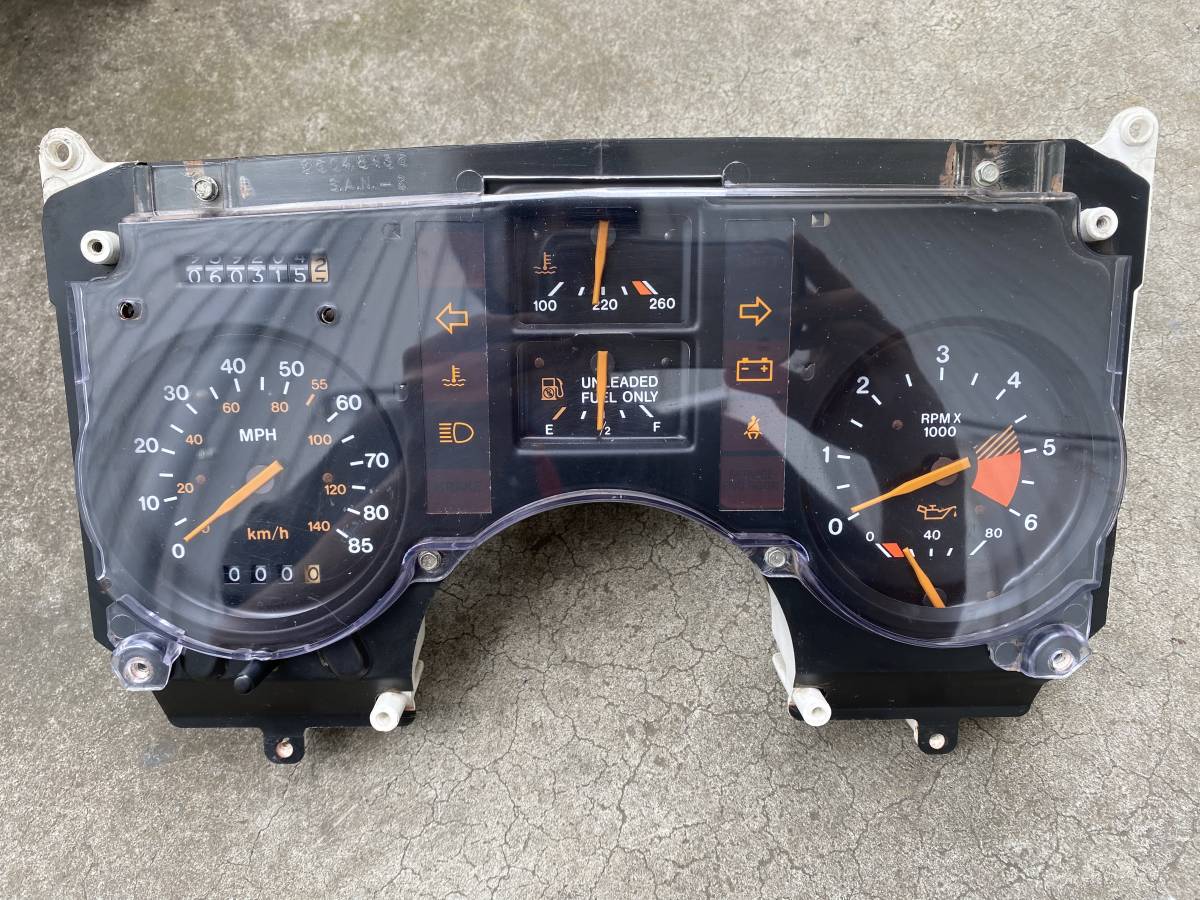 ポンティアック フィエロ スピードメーター 中古品 GM シボレー レプリカ アメ車 C1500 サバーバン アストロ コルベット拍卖