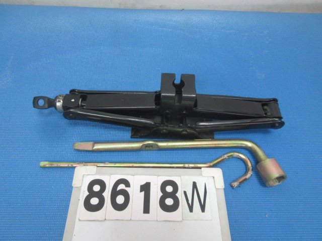 !8618W ムーヴ カスタム 600 L600S 純正 車載工具 ジャッキ S拍卖