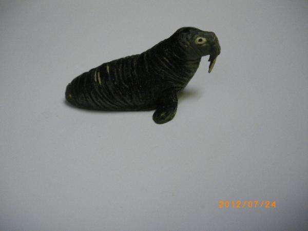 激レア動物シリーズ数十年前のセイウチ中古品1体拍卖