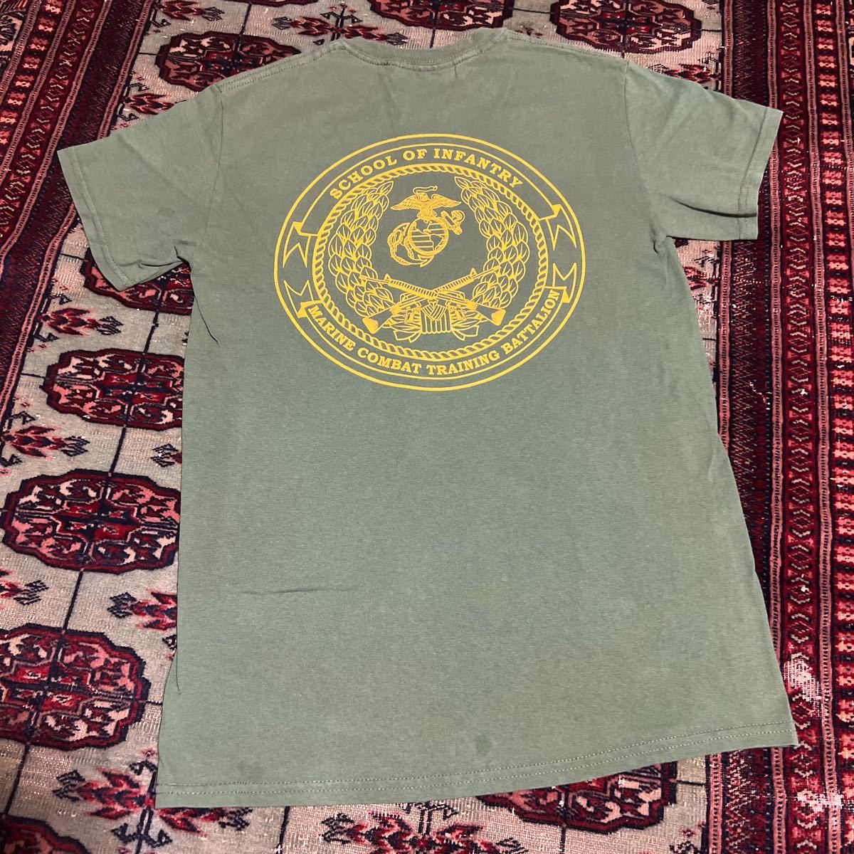 米軍 海兵隊 放出品 MARINE COMBAT TRAINING BATTALION Tシャツ M4 M16 マガジン PMAG拍卖