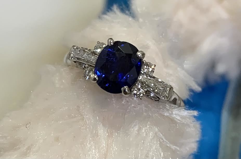 ブルーサファイアリング 1.11ct 12 - 12,5 号 Pt900 ダイヤモンド 023 中古 送料無料 拍卖