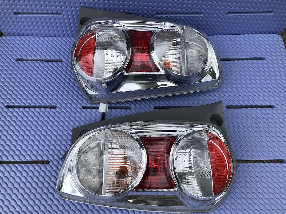 8★L14 - Toyota Passo パッソKGC30 テールライト 左右 /KOITO220-51004 左 右 拍卖