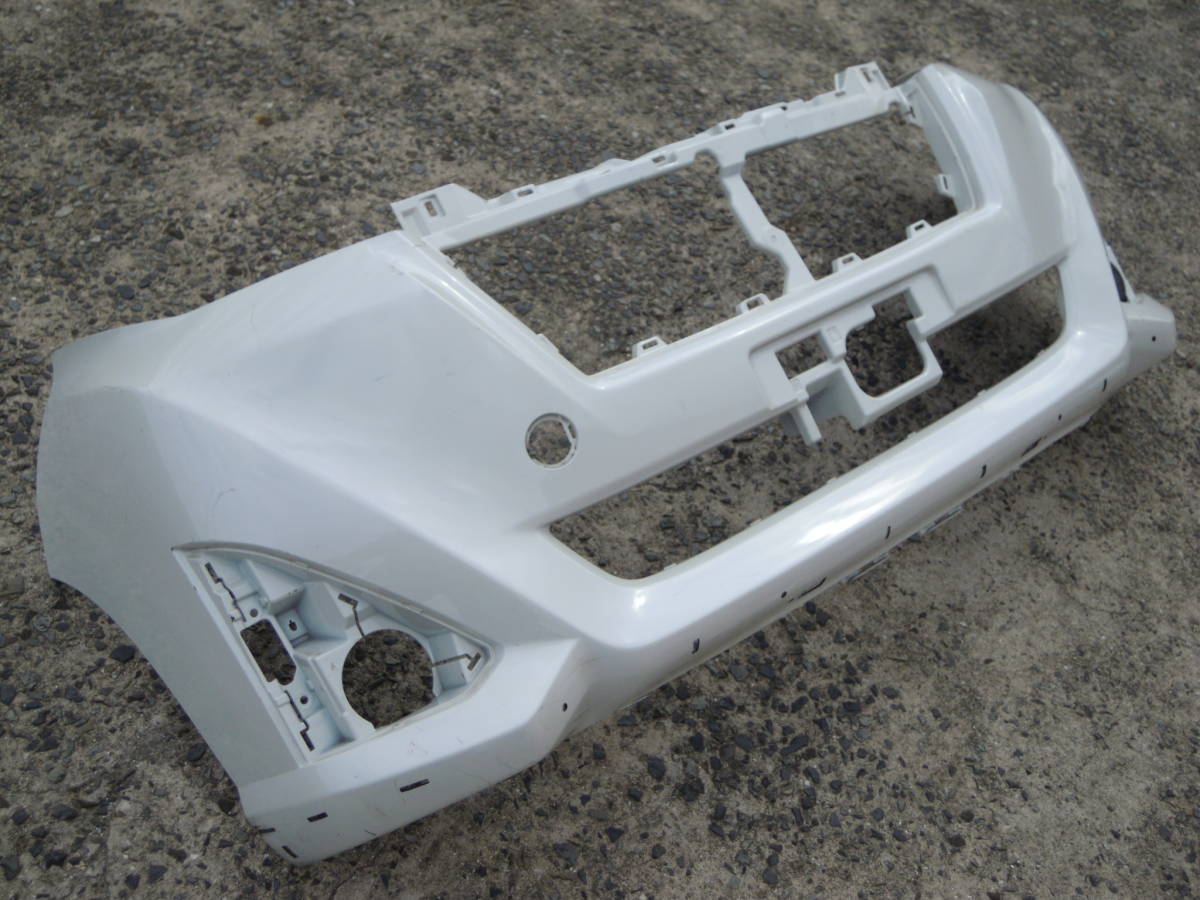 Q トヨタ ルーミー M900A 純正 フロントバンパー 52119-B1280拍卖