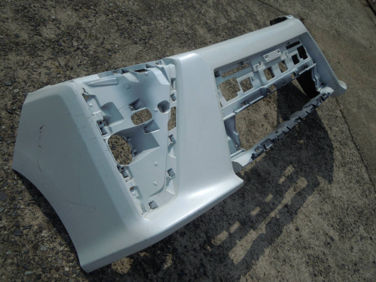 Q ZRR80W/ZRR85W ヴォクシー ZS 後期 純正 フロントバンパー 52119-28L60拍卖