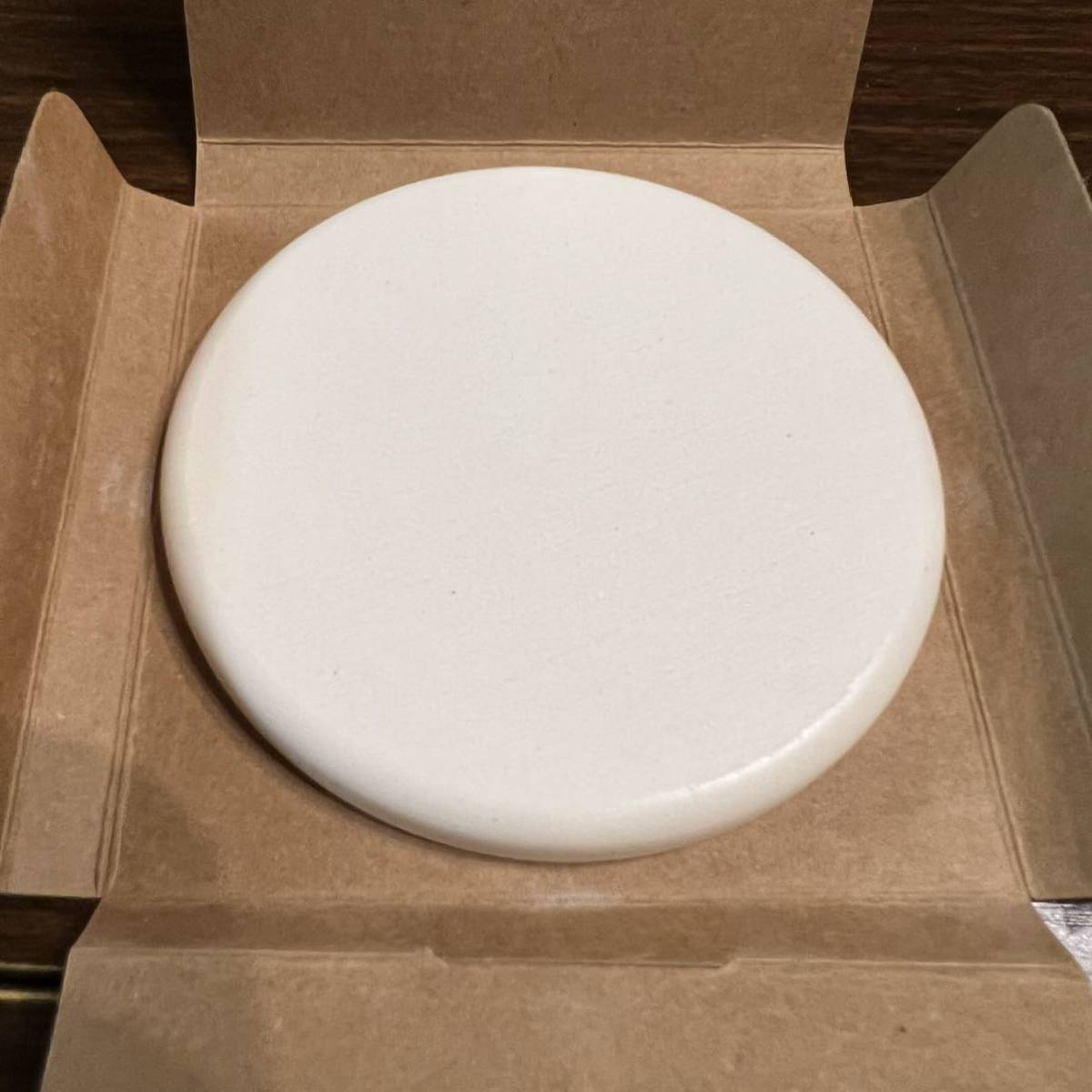未使用品!角形 珪藻土コースター ホワイト ラウンドコースター拍卖