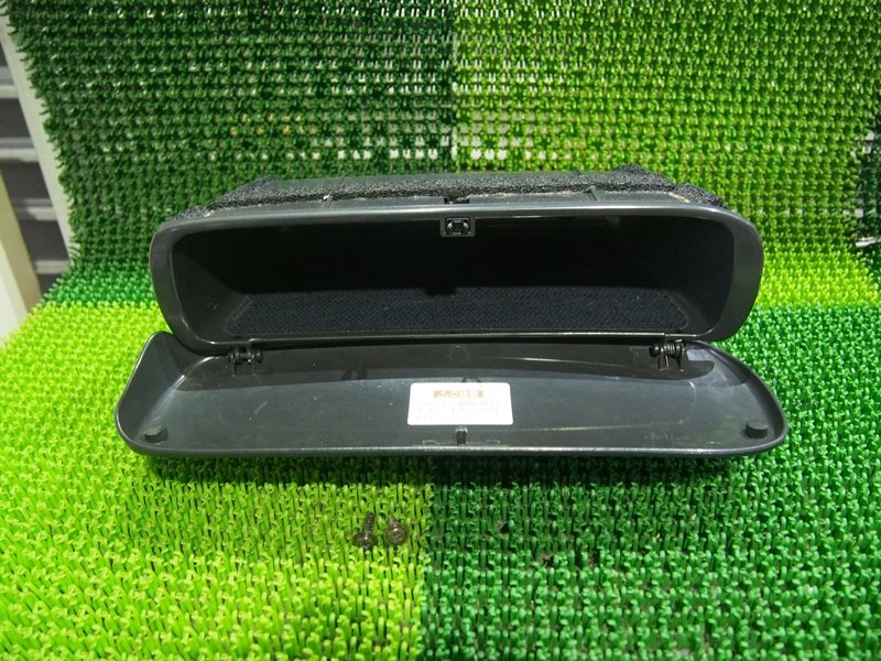 『psi』 ダイハツ L900S L910S L902S ムーヴ 純正オプション フタ付き ダッシュボードトレイ 取付ネジ付き拍卖