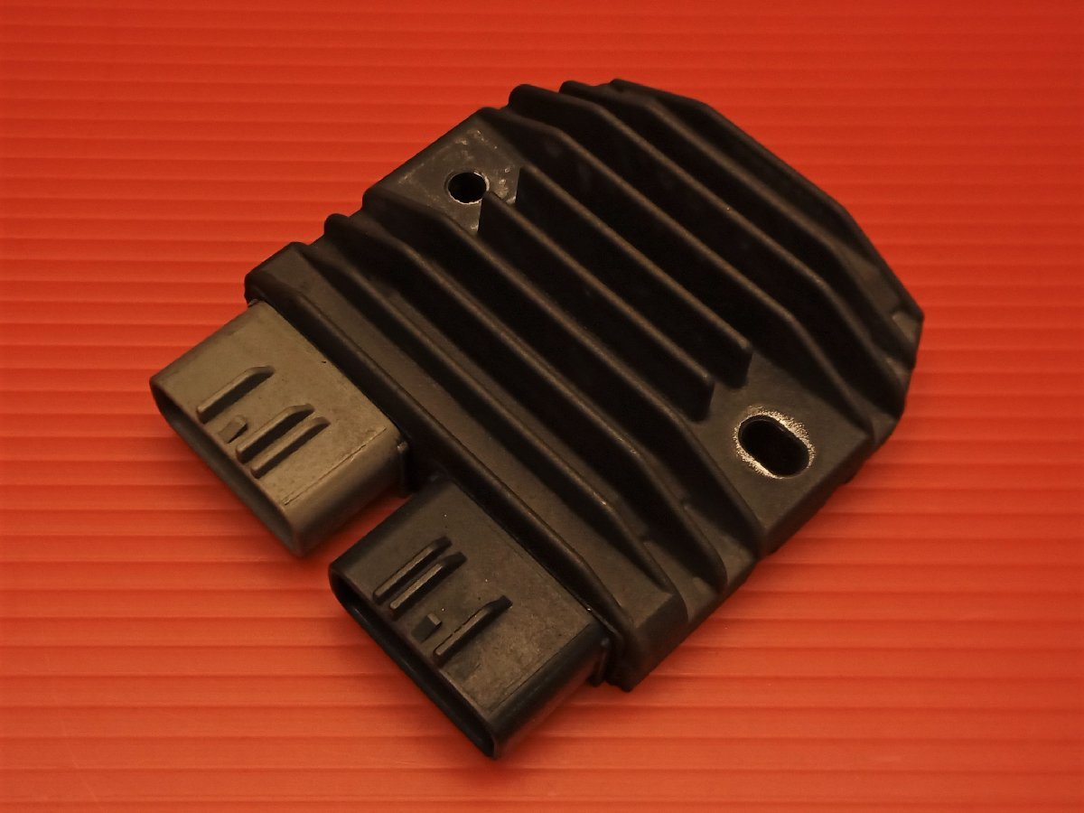 0【評価A】 FJR1300 純正 レギュレーター =始動動画有= FH001 1.3 062拍卖